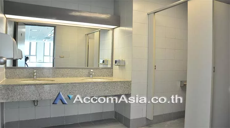 5  Office Space For Rent in Ploenchit ,Bangkok BTS Chitlom - BTS Ploenchit at Tonson Tower AA13176
